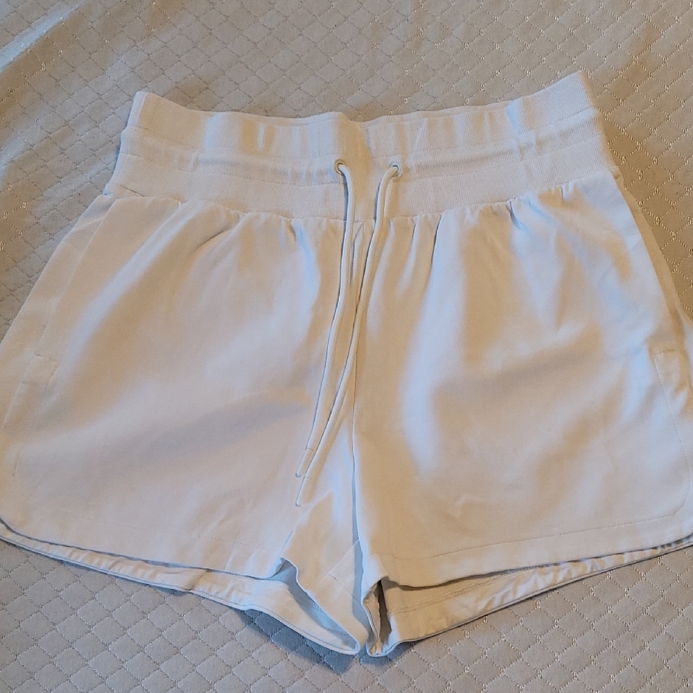 Old Navy Women's Athletic White Shorts
